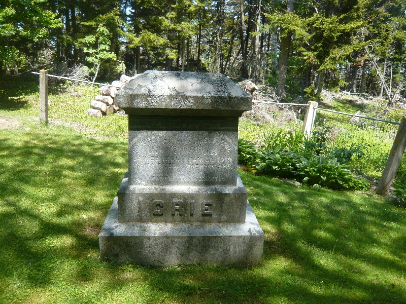Crie headstone